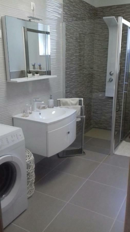 Nikol Apartment Sevid Ngoại thất bức ảnh